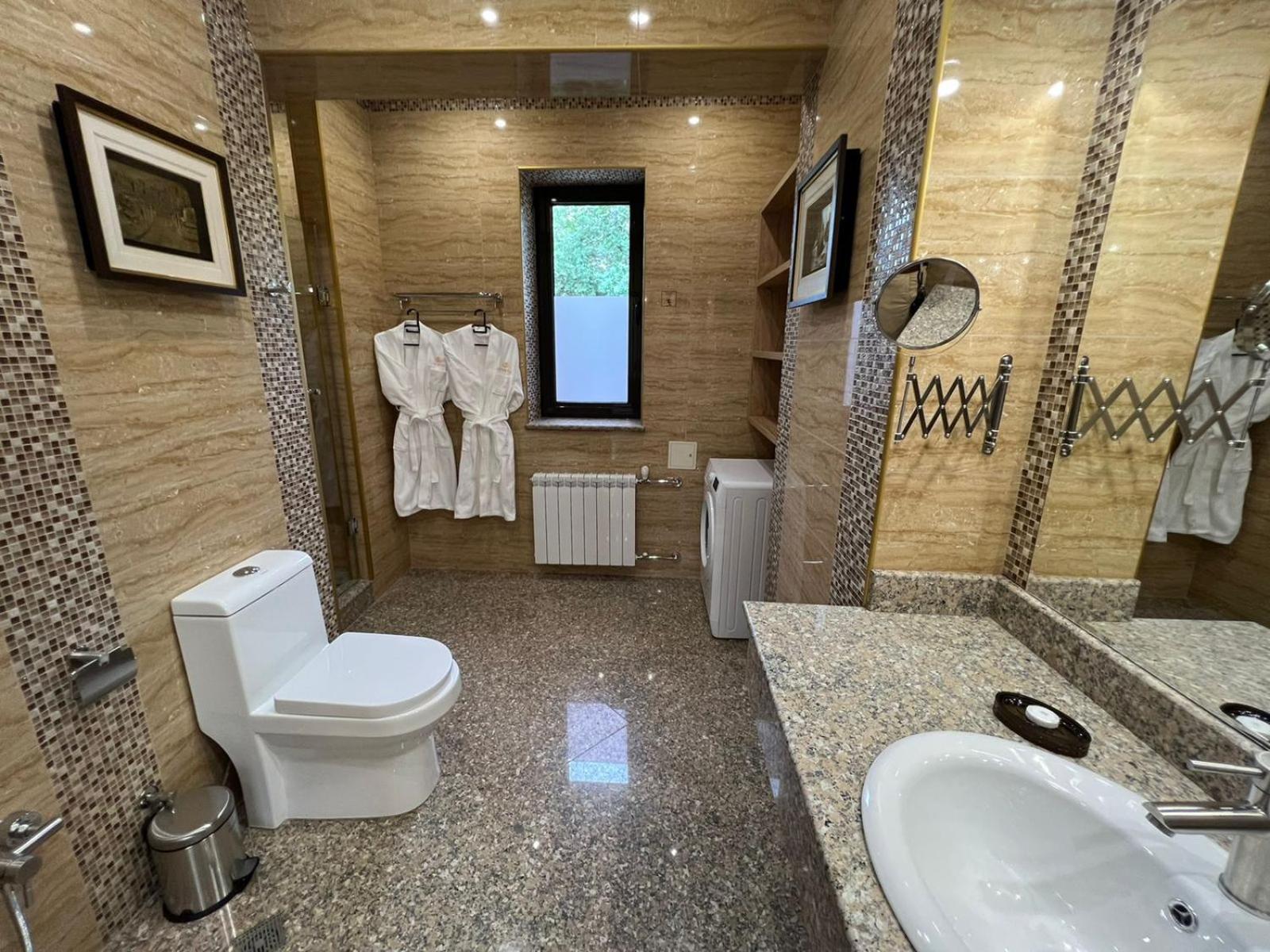 City Stay Апарт-Отель Алматы Exterior photo